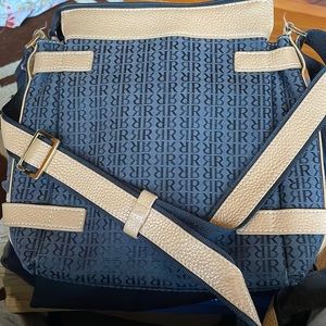 Slick Black Pedro crossbody Purse brown and black! Pre owned.14in by 12 in